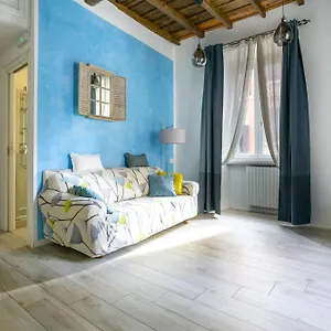 Apartment Alice's Corner At Borgo, Rome